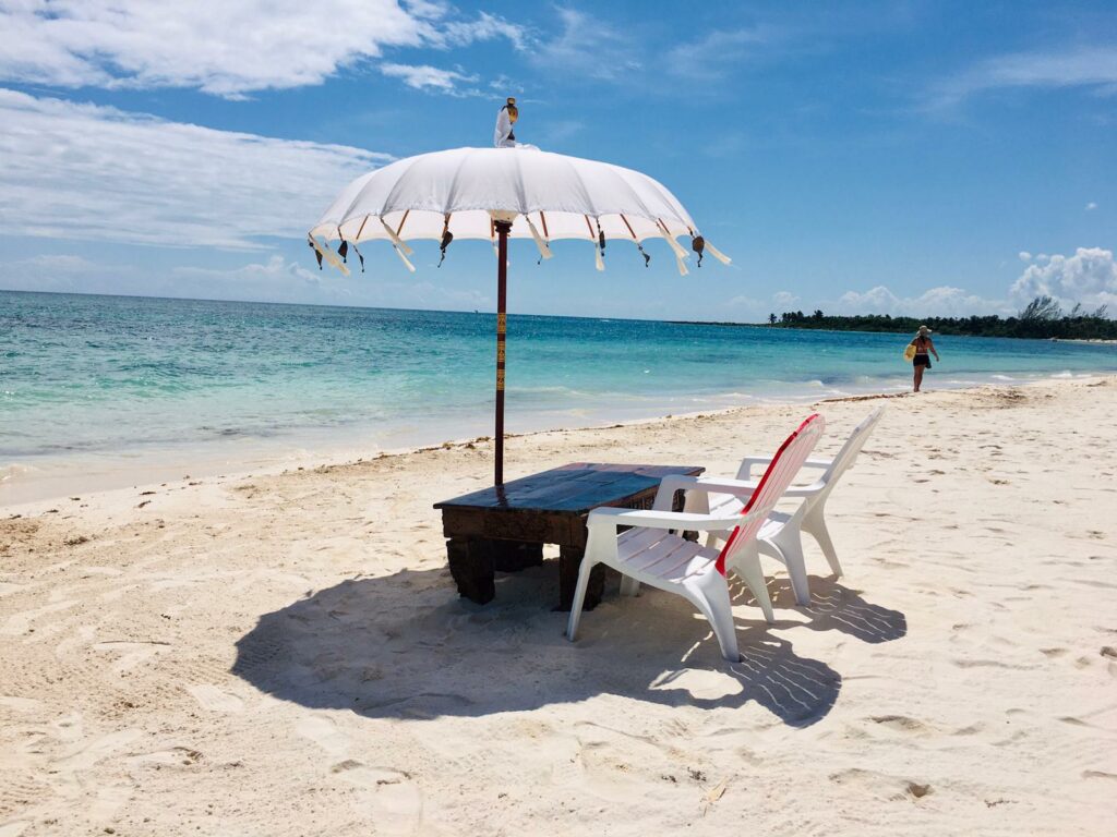 xpuha-strand-mexico