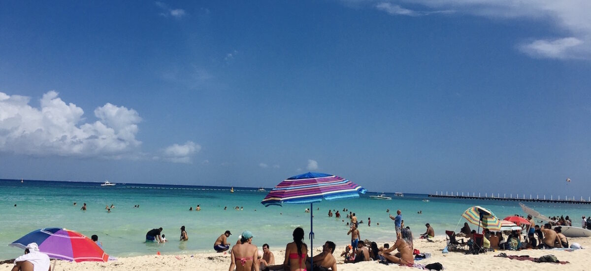 playadelcarmen-mamitas-strand