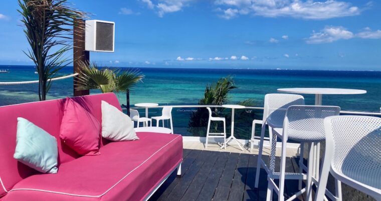 Playa del Carmen: infinity pool, cocktails & ocean view bij het prachtige Deck5 rooftop!